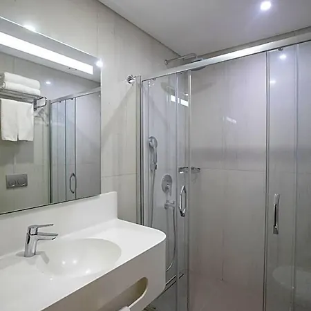 Suadhan Hotel 2*